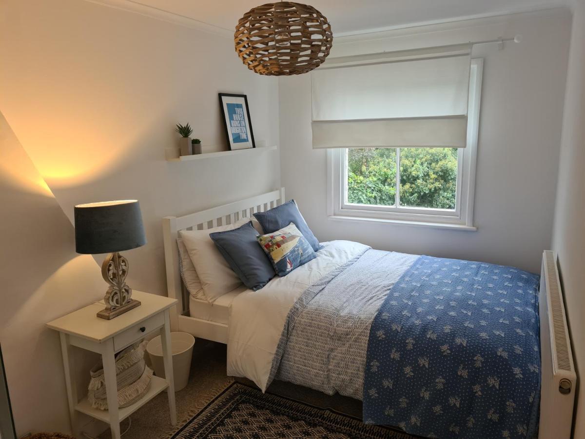 Centrally Located, Comfortable Apartment Near Station, Beach And North Laines Hove Exteriér fotografie