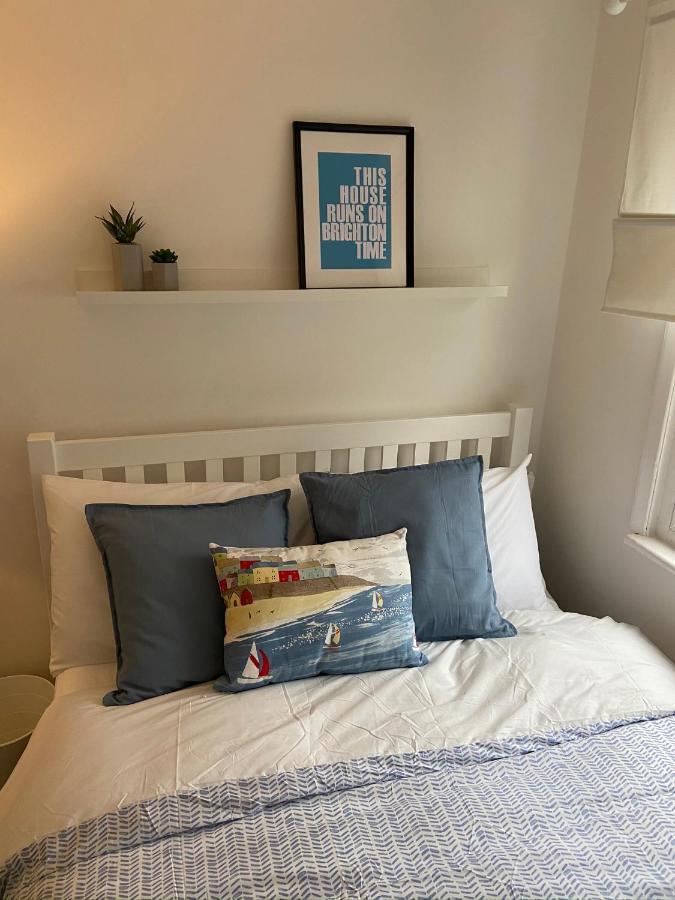 Centrally Located, Comfortable Apartment Near Station, Beach And North Laines Hove Exteriér fotografie